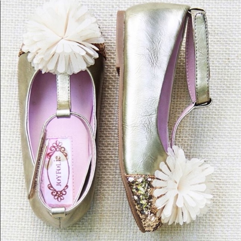 Joyfolie Gold Pom Toe